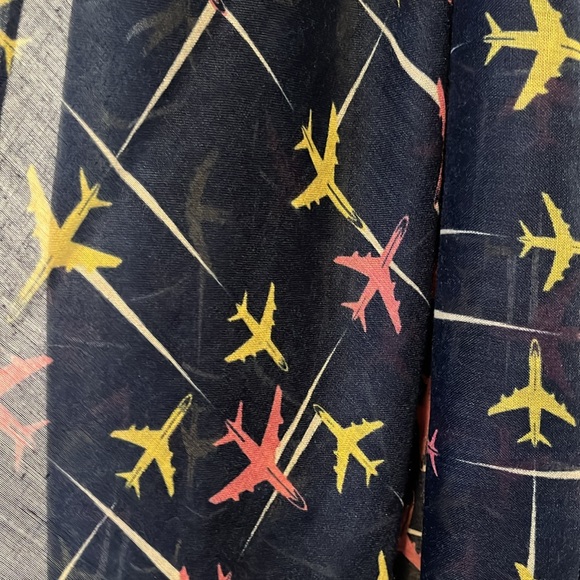 Airplane Printed Scarf NWT - Picture 2 of 3